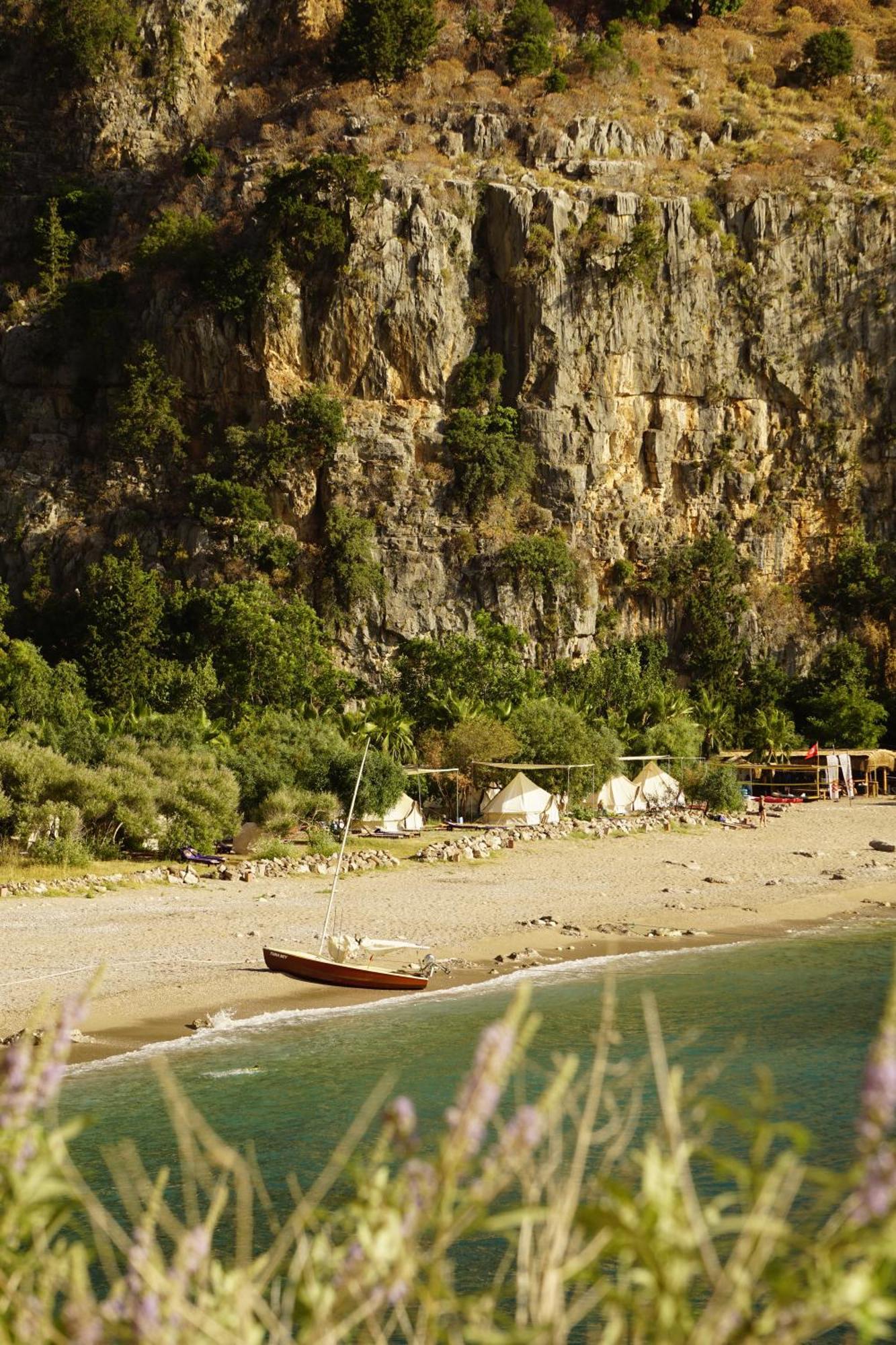 Butterfly Valley Glamping Luxury tent
